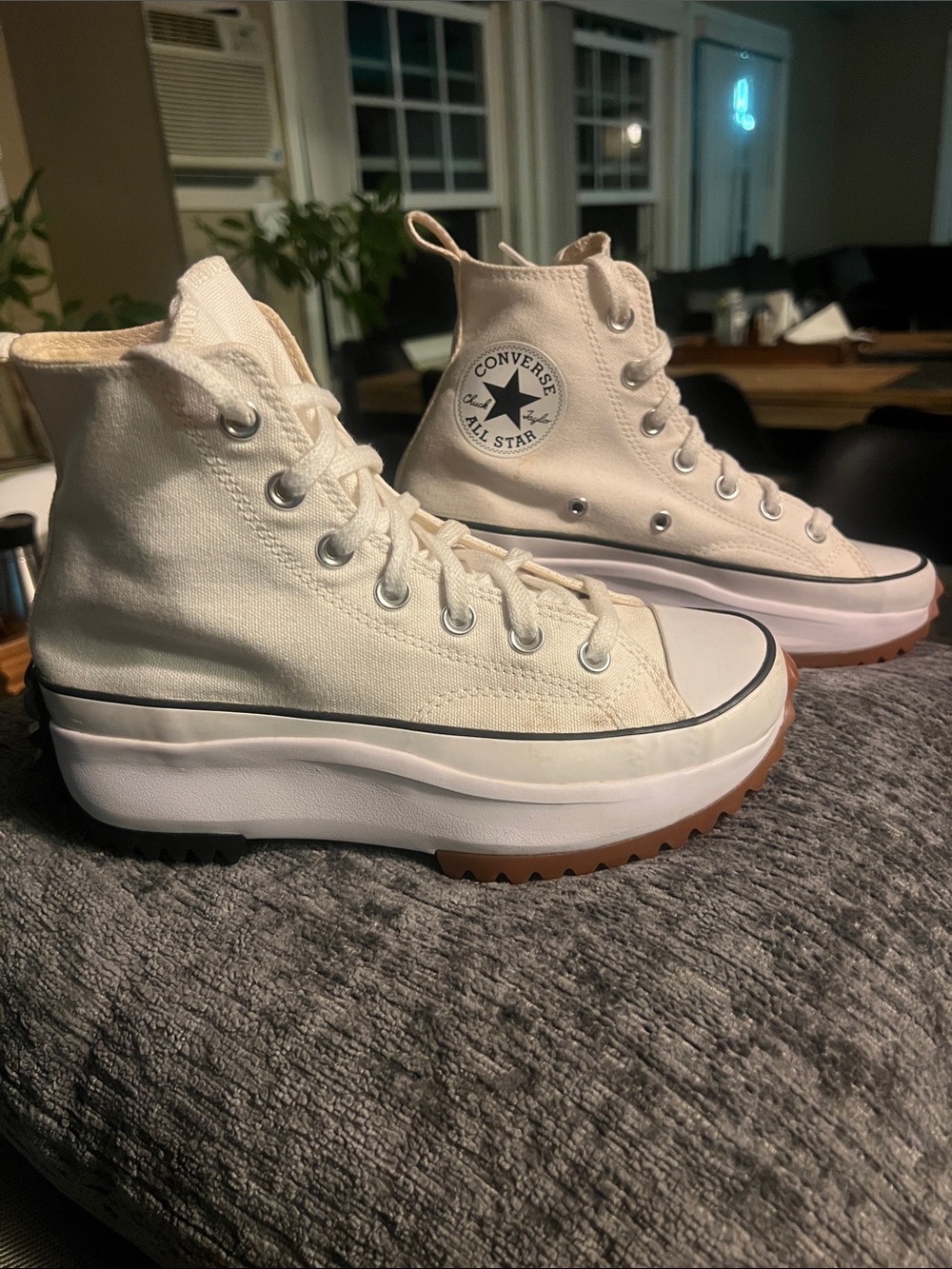 6.5 Converse Women's High Top Platform Sneakers